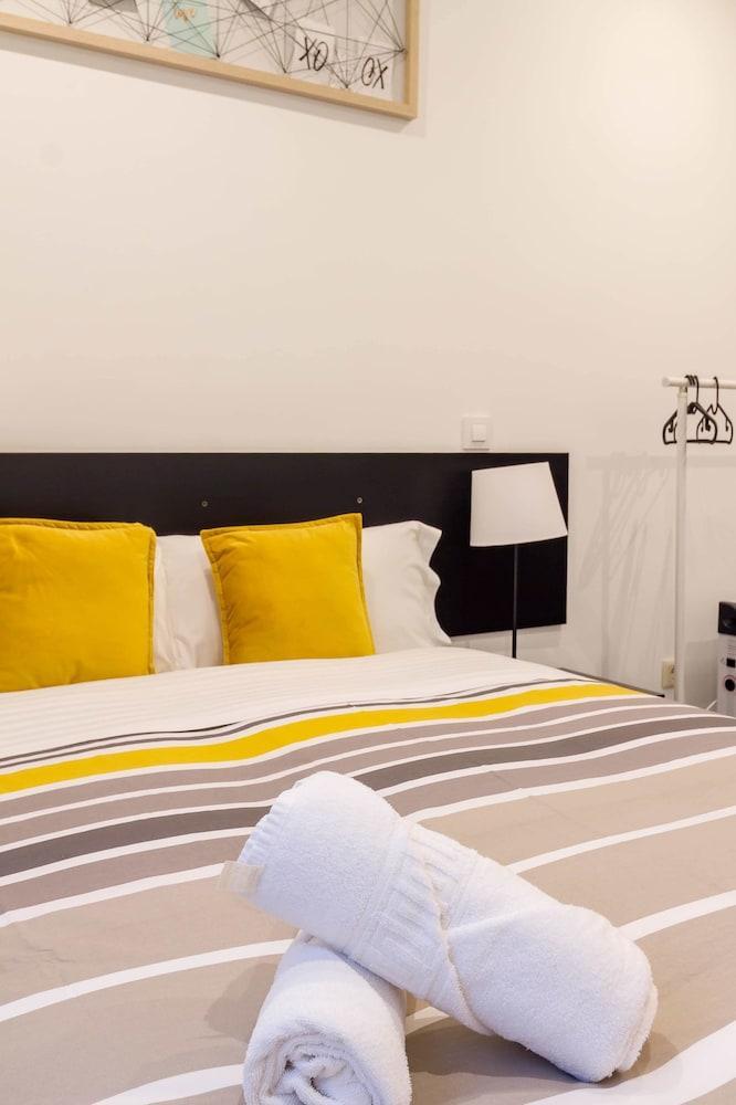 Hotel A&Z Javier Cabrini Madrid Exterior foto