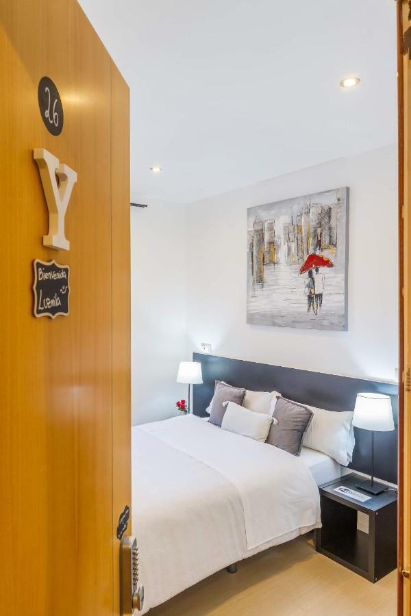 Hotel A&Z Javier Cabrini Madrid Exterior foto